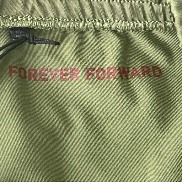 RHONE NWT GYM PANT OLIVE GREEN GRID CAMO ATHLETIC XXL - Picture 11 of 14